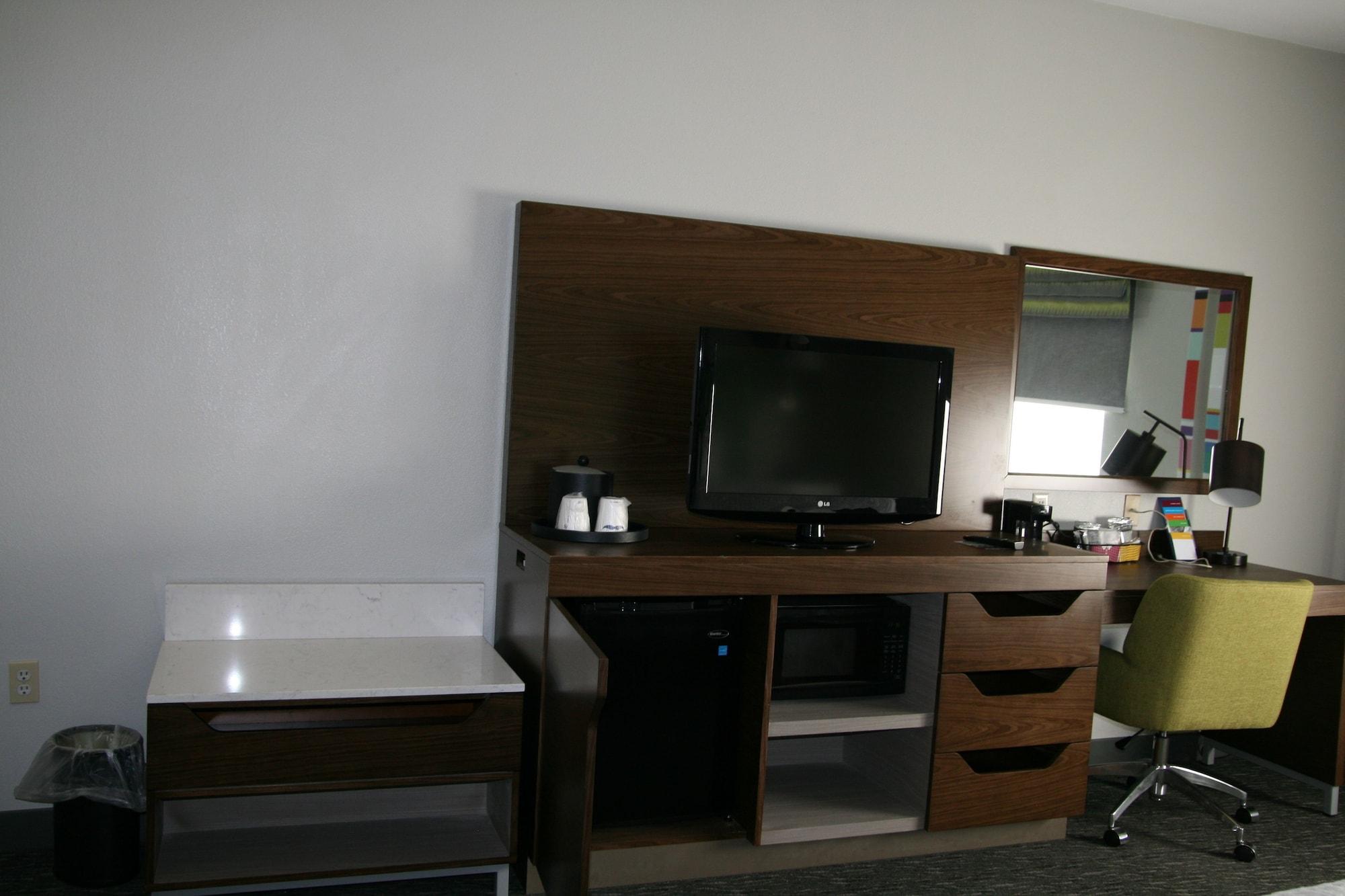 Hampton Inn Clarion Dış mekan fotoğraf
