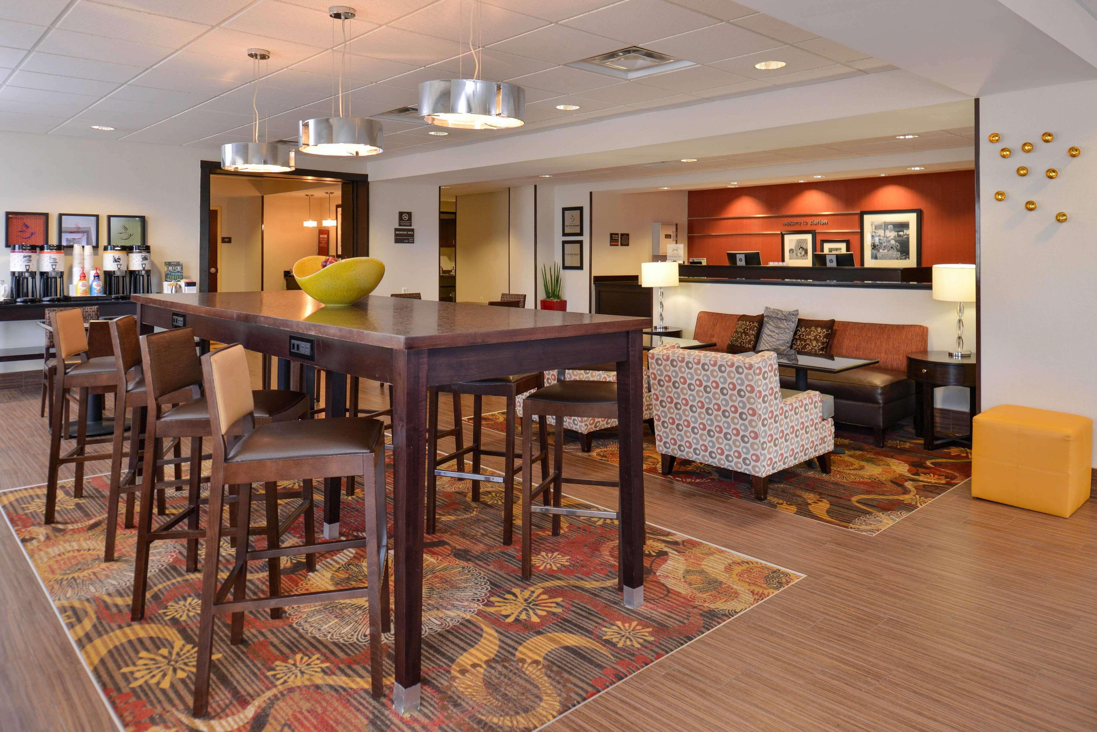 Hampton Inn Clarion Dış mekan fotoğraf
