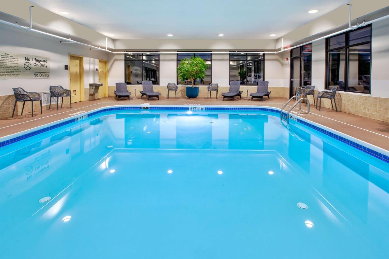 Hampton Inn Clarion Dış mekan fotoğraf